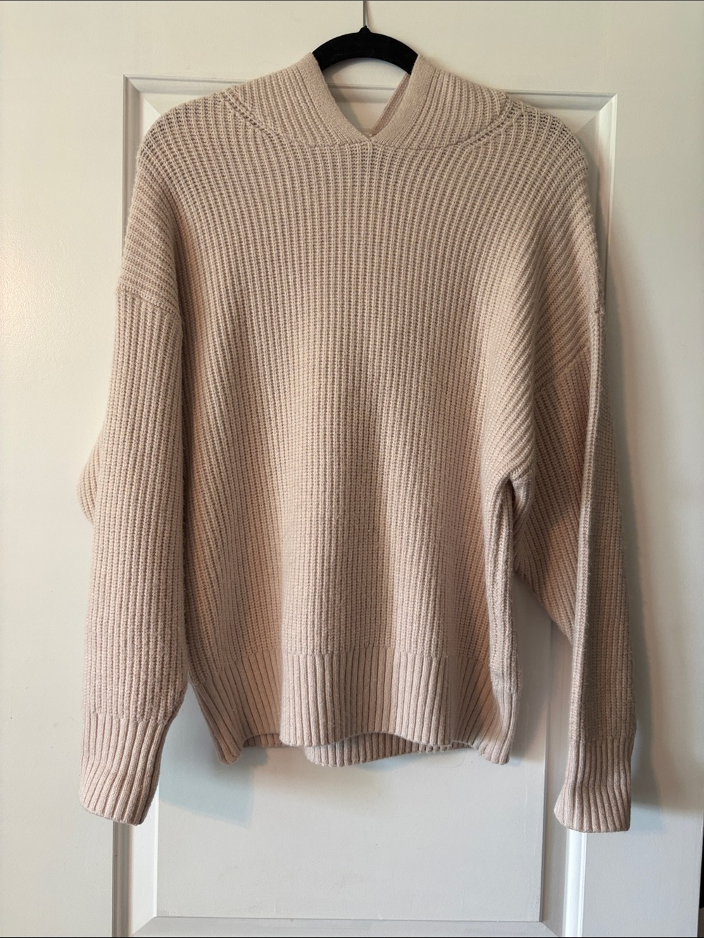 wild fable Cream Ribbed Hooded Sweater
